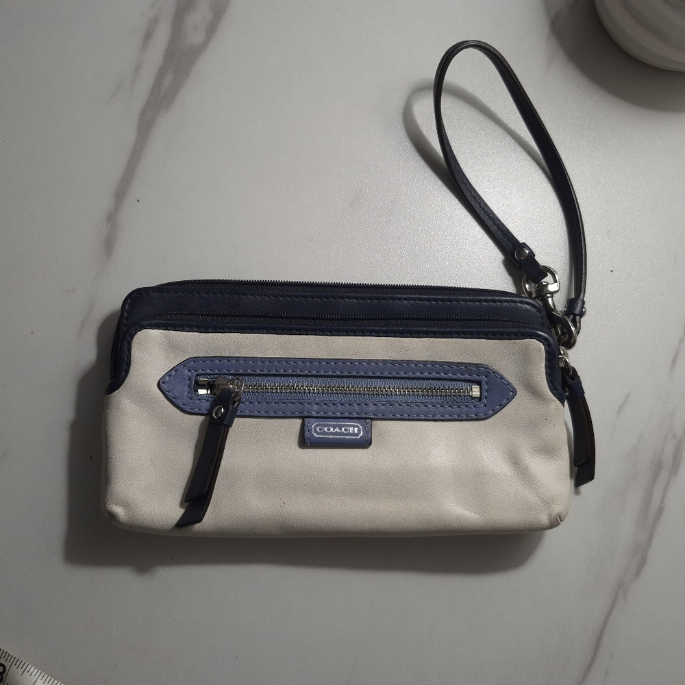 Coach Daisy Wristlet in Ivory and Periwinkle